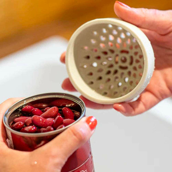 Snap-On Silicone Can Colander Strainer for Your Kitchen.jpg